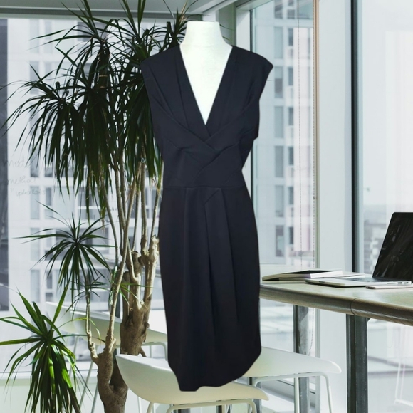 Adrienne Vittadini Black Pleated Bodice V Neck Knit Sheath Midi Dress Sz 14 - Picture 1 of 10